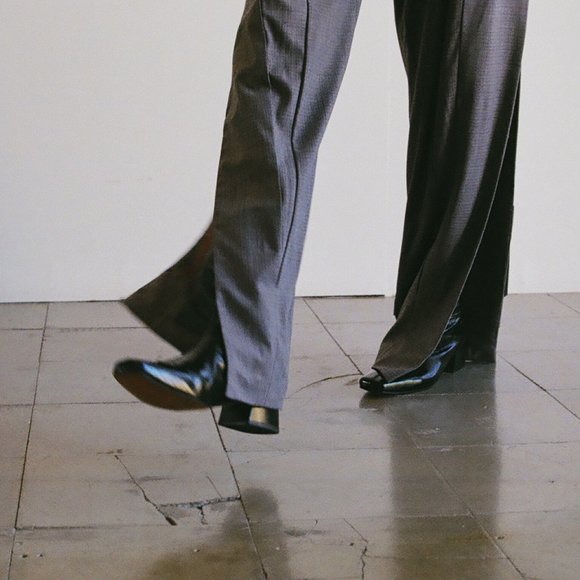 About Arianne Marion Patent Leather Boots - Picture 8 of 8